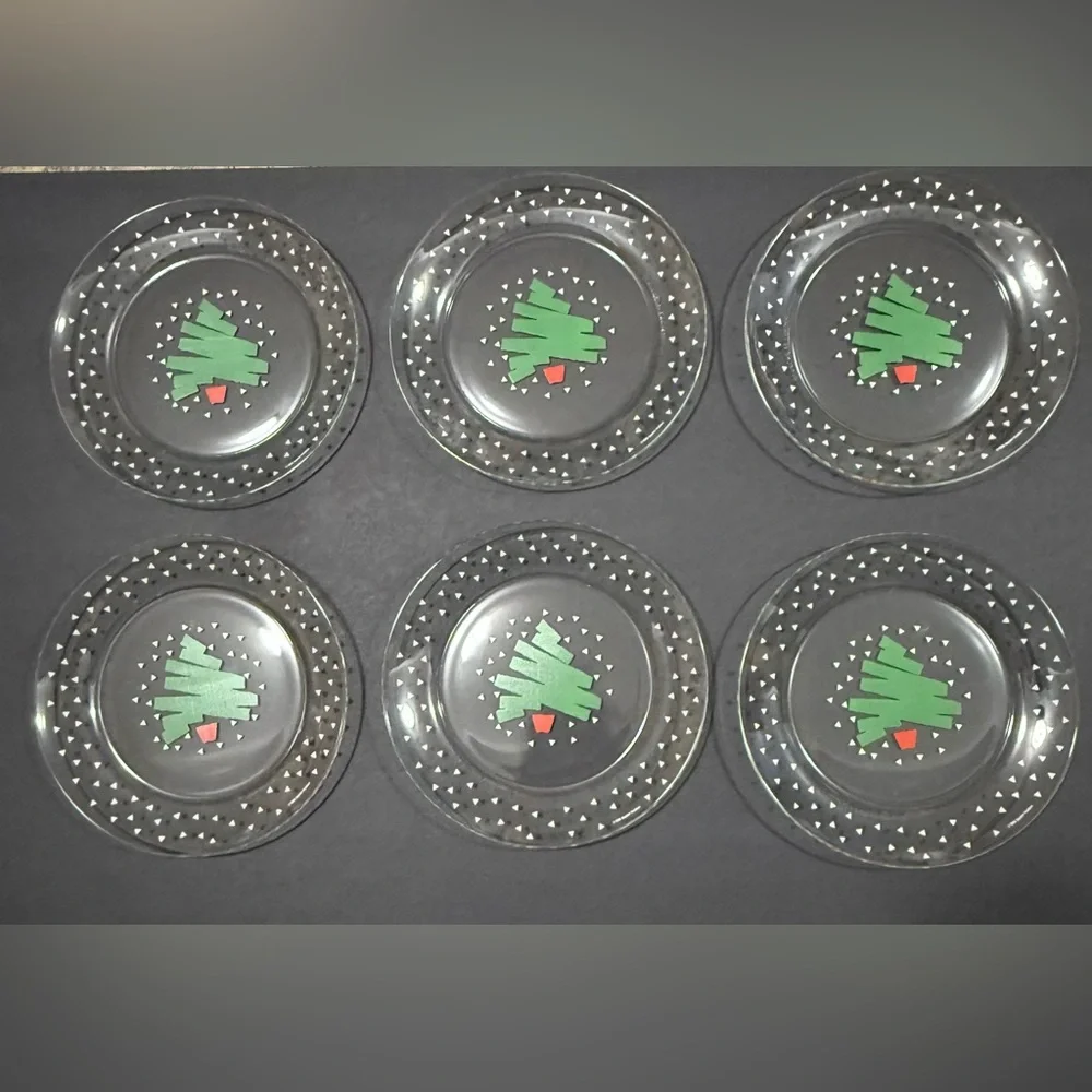 Arcoroc France 1988 6Pc Christmas Tree Confetti 8” Clear Glass Plates - Vintage